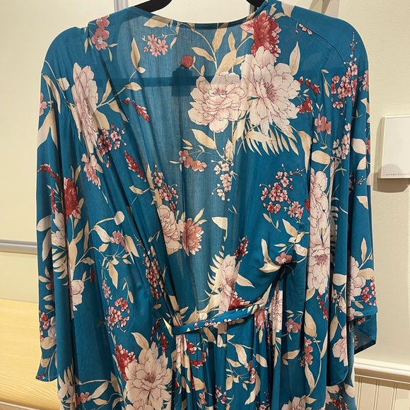 NWOT Blue Floral Print Boho Tie Waist Kimono - Picture 3 of 5